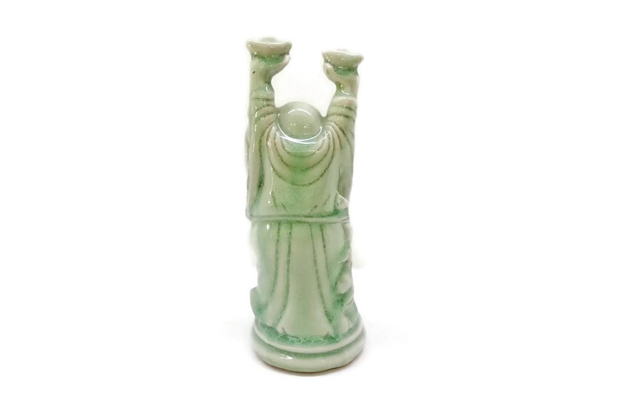 Laughing Buddha พระสังกัจจาย์ศิลาดล ปางชูทอง