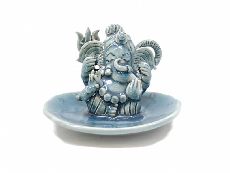 Celadon Ganesha - XS with Elephant Tray