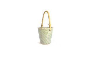 Celadon Basket - ตะกร้าศิลาดลเล็กหูหวาย