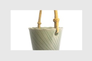 Celadon Basket - ตะกร้าศิลาดลเล็กหูหวาย