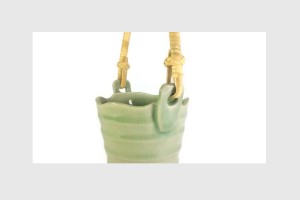 Celadon Basket - ตะกร้าศิลาดลเล็กหูหวาย