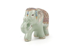 ช้างชูงวงศิลาดล เพ้นต์ลายล้านนาไทยศิลาดล CELADON LANNA THAI HANDPAINTED ELEPHANT