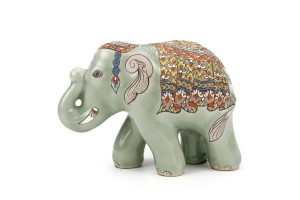 ช้างชูงวงศิลาดล เพ้นต์ลายล้านนาไทยศิลาดล CELADON LANNA THAI HANDPAINTED ELEPHANT