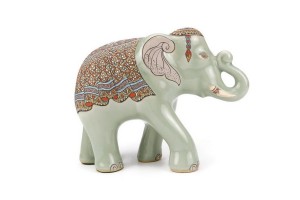 ช้างชูงวงศิลาดล เพ้นต์ลายล้านนาไทยศิลาดล CELADON LANNA THAI HANDPAINTED ELEPHANT