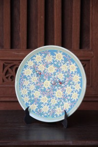 จานโชว์ 11 นิ้ว เพ้นต์ลายดอกเบญจมาศ Yellow flower Decorative Plate