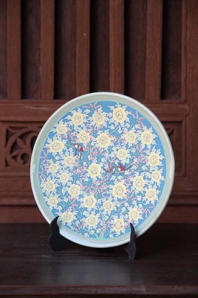 จานโชว์ 11 นิ้ว เพ้นต์ลายดอกเบญจมาศ Yellow flower Decorative Plate