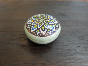 Small Jewelry Box ตลับเล็กศิลาดล เพ้นต์ลายคลาสสิค