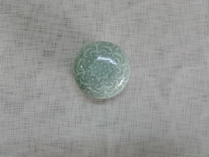 Medium Round Box Kanok Design