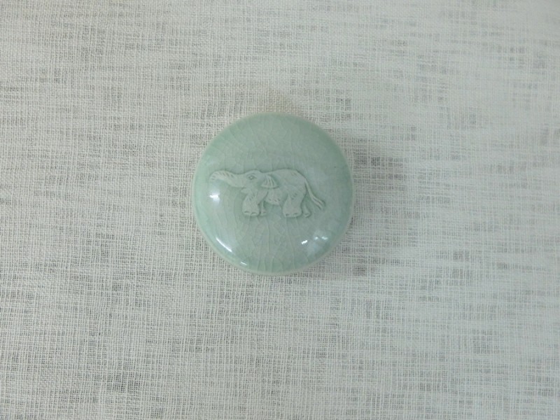 Small Tumbler Box Elephant Design