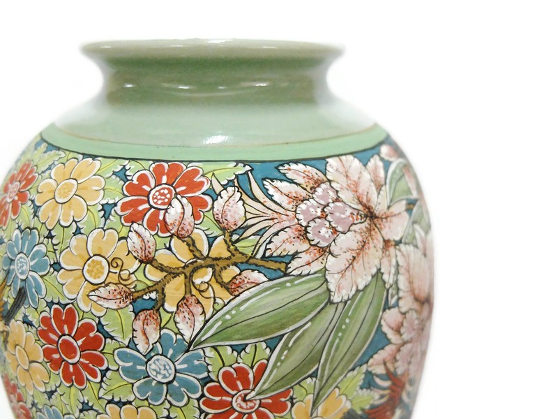 Celadon Floral classic vase - แจกันคลาสสิคเพ้นต์ลายดอกไม้ไทย