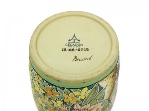 Celadon Floral classic vase - แจกันคลาสสิคเพ้นต์ลายดอกไม้ไทย