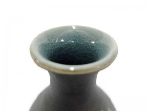 Blue celadon vase, coffee grounds design แจกันกลม คอแคบ ปากบาน กากกาแฟ
