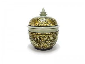 Celadon Lacquer Pot
